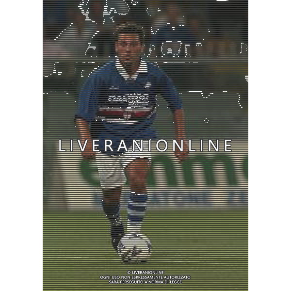 05-08-1998 GENOVA SEMIFINALE DI RITORNO COPPA INTERTOTO SAMPDORIA BOLOGNA 1-0 NELLA FOTO VINCENZO MONTELLA AG ALDO LIVERANI SAS