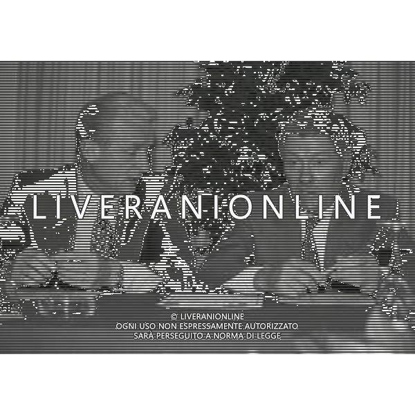 1993-1994 MILANO RIUNIONE ASSOCIAZIONE ITALIANA ALLENATORI DI CALCIO NELLA FOTO GIOVANNI TRAPATTONI E LUIGI RADICE AG ALDO LIVERANI SAS