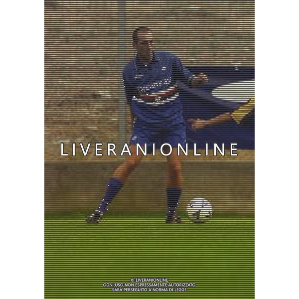 2000-2001 AMICHEVOLE SAMPDORIA CALCIO NELLA FOTO VITTORIO TOSTO AG ALDO LIVERANI SAS