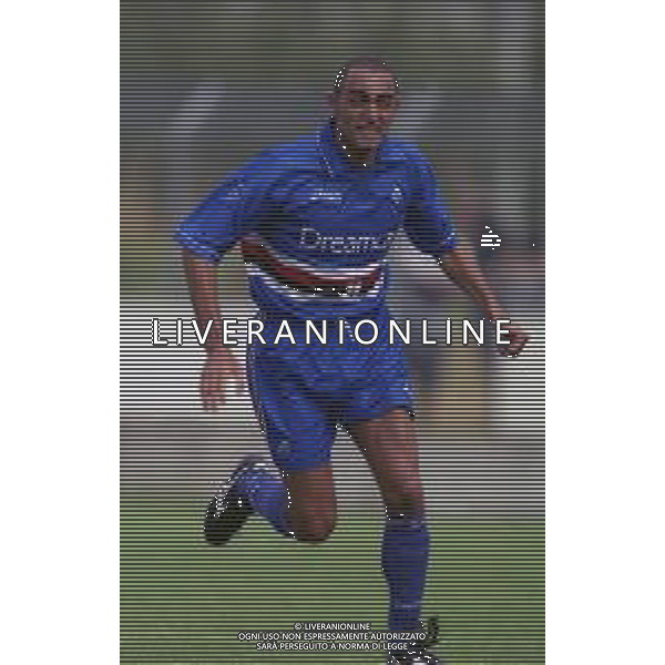 2000-2001 AMICHEVOLE SAMPDORIA CALCIO NELLA FOTO CARMINE ESPOSITO AG ALDO LIVERANI SAS