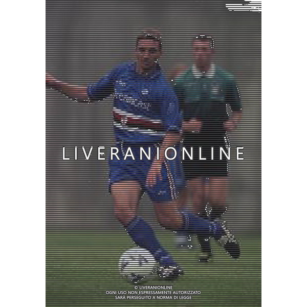 2000-2001 AMICHEVOLE SAMPDORIA CALCIO NELLA FOTO FABRIZIO FICINI AG ALDO LIVERANI SAS