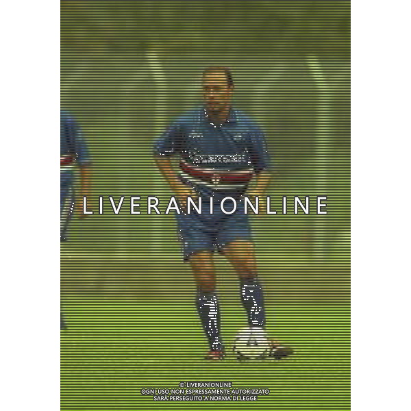 2000-2001 AMICHEVOLE SAMPDORIA CALCIO NELLA FOTO DARIO MARCOLIN AG ALDO LIVERANI SAS