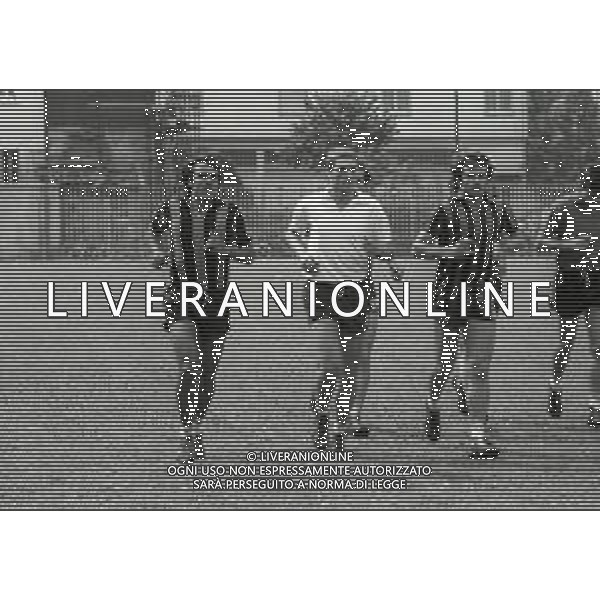 RETROSPETTIVA PIETRO ANASTASI CALCIATORE NELLA FOTO PIETRO ANASTASI IN RITIRO CON L\'INTER A SAN PELLEGRINO TERME NELL\'ANNO 1976 AG ALDO LIVERANI SAS
