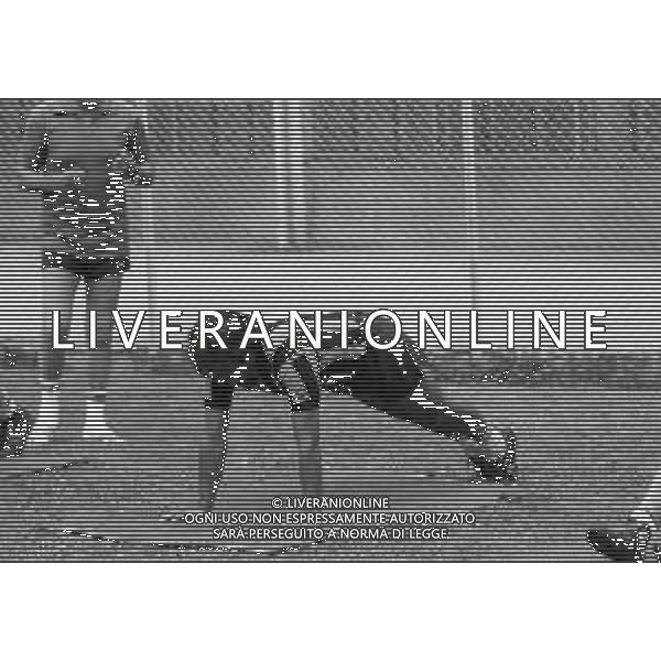 RETROSPETTIVA PIETRO ANASTASI CALCIATORE NELLA FOTO PIETRO ANASTASI IN RITIRO CON L\'INTER A SAN PELLEGRINO TERME NELL\'ANNO 1976 AG ALDO LIVERANI SAS