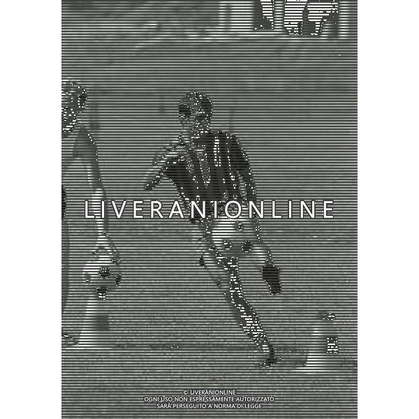 RETROSPETTIVA PIETRO ANASTASI CALCIATORE NELLA FOTO PIETRO ANASTASI CON LA MAGLIA DELL\'INTER NELL\'ANNO 1977-1978 AG ALDO LIVERANI SAS