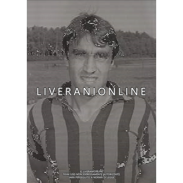 RETROSPETTIVA PIETRO ANASTASI CALCIATORE NELLA FOTO PIETRO ANASTASI CON LA MAGLIA DELL\'INTER NELL\'ANNO 1977-1978 AG ALDO LIVERANI SAS