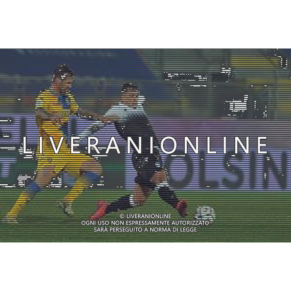 Frosinone vs SPAL Campionato Serie B - 17 Giornata Stadio B.Stirpe - Frosinone 04-01-2021 nella foto Piotr Parzyszek e salvatore Esposito in contrasto ©Federico Gaetano/AGENZIA ALDO LIVERANI SAS