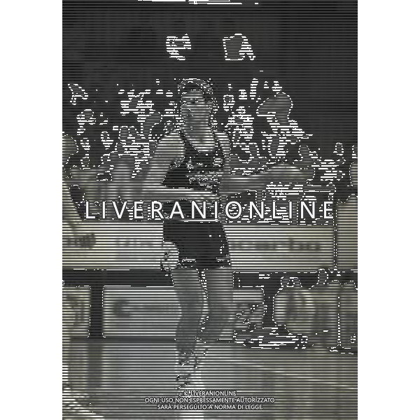 15-10-1989 CANTU\' CAMPIONATO DI BASKET SERIE A 1 VISMARA CANTU\'-PHONOLA CASERTA NELLA FOTO FERNANDO GENTILE AG ALDO LIVERANI SAS