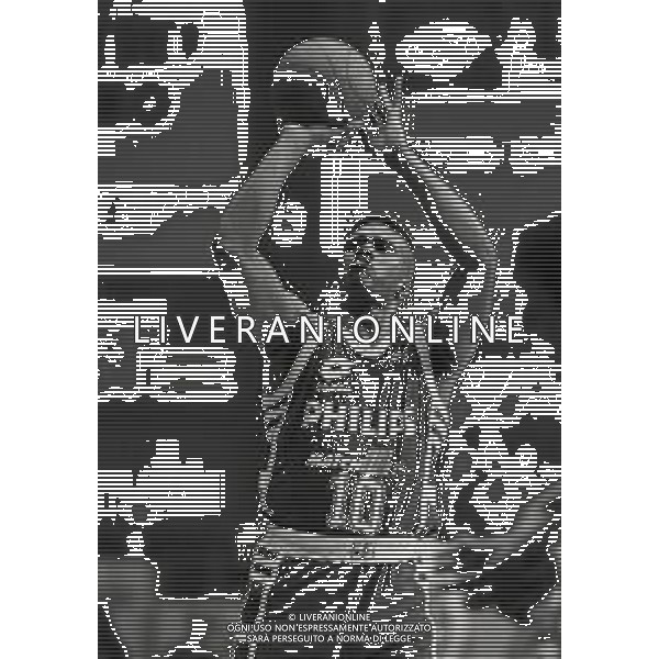 1990-1991 CANTU COPPA ITALIA CLEAR CANTU\' PHILIPS MILANO NELLA FOTO VINCENT JAY AG ALDO LIVERANI SAS