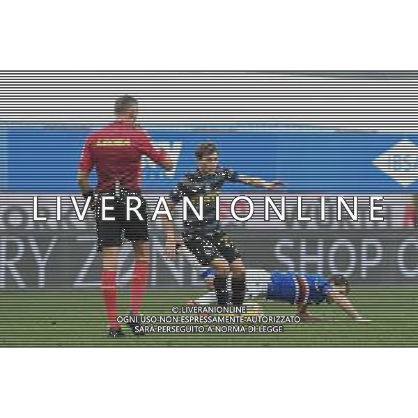 Danilo Vigo/LM - UC Sampdoria vs FC Internazionale - Italian football Serie A match 2020/2021 06 January 2021 - Luigi Ferraris stadium, Genova, Italy Photo showing: Nicolo Barella (Inter), ADRIEN SILVA (Sampdoria) @LM/Danilo Vigo AG ALDO LIVERANI SAS