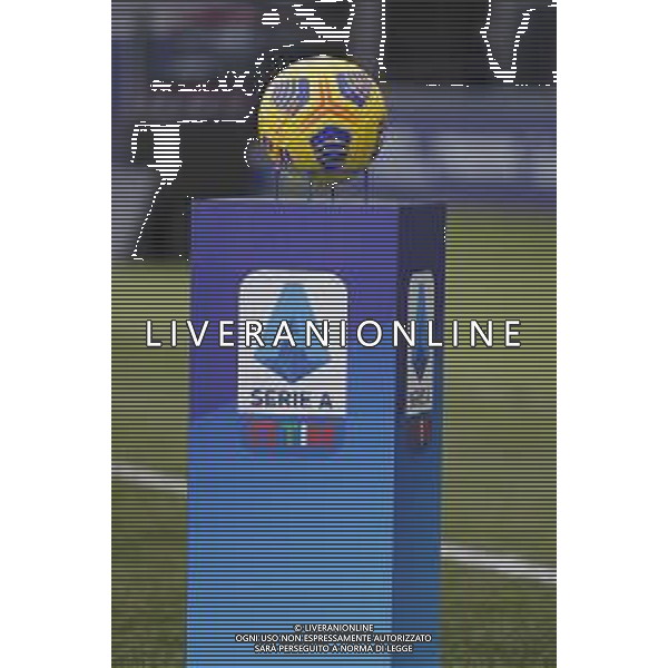 Bologna - Udinese Campionato di Calcio Serie A TIM 06/01/2021 nella foto: il pallone da gioco della serie A ©Claudio Zamagni/Agenzia Aldo Liverani the ball of soccer serie a during Italian Serie A soccer match between BOLOGNA F.C. and UDINESE at Renato Dall\'Ara Stadium on January 06 2021 photo credit by Claudio Zamagni/Aldo Liverani Photo Agency