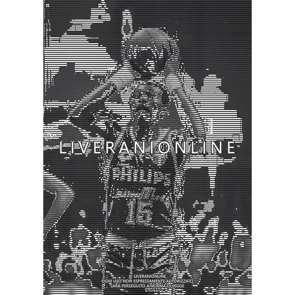 RETROSPETTIVA BOB MC ADOO BASKET NELLA FOTO BOB MC ADOO CON LA MAGLIA DELLA PHILIPS MILANO NELL\'ANNO 1988-1989 AG ALDO LIVERANI SAS
