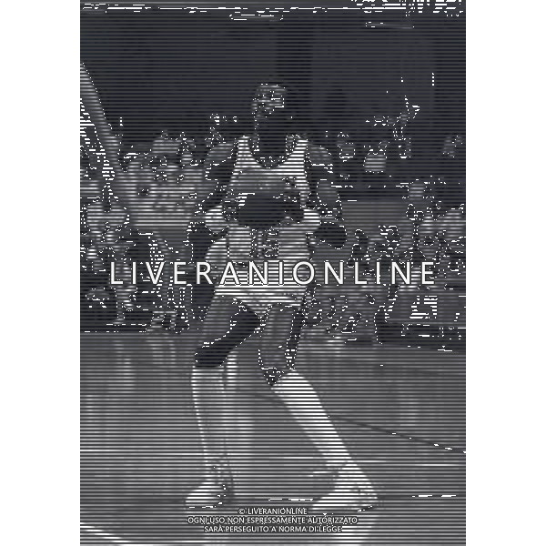RETROSPETTIVA BOB MC ADOO BASKET NELLA FOTO BOB MC ADOO CON LA MAGLIA DELLA PHILIPS MILANO NELL\'ANNO 1988-1989 AG ALDO LIVERANI SAS