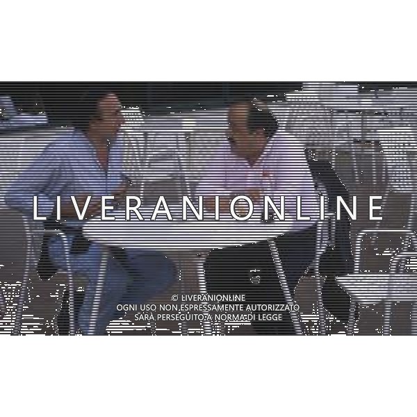 RETROSPETTIVA MAURIZIO COSTANZO GIORNALISTA NELLA FOTO CON PIPPO BAUDO NEL 1986 ©Archivio Giovanni Liverani/AG. ALDO LIVERANI SAS