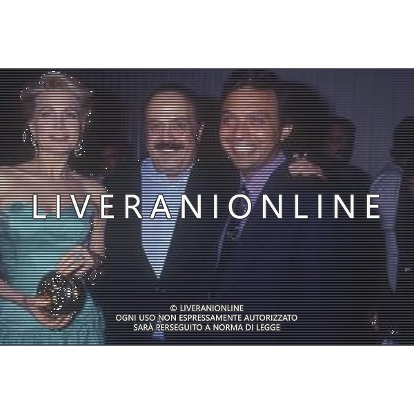 RETROSPETTIVA MAURIZIO COSTANZO GIORNALISTA NELLA FOTO CON MOGLIE MARTA FLAVI E PIERO CHIAMBRETTI NEL 1989 ©Archivio Giovanni Liverani/AG. ALDO LIVERANI SAS