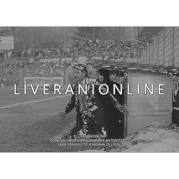 RETROSPETTIVA ENZO ROBETTI ALLENATORE AVELLINO CALCIO NELLA FOTO ENZO ROBOTTI ALLENATORE AVELLINO CALCIO 1985-1986 AG ALDO LIVERANI SAS