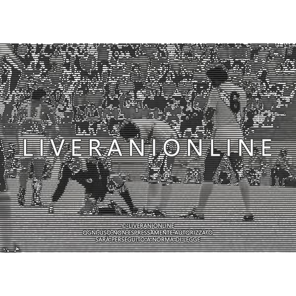 18-06-1982 VIGO -CAMPIONATO DEL MONDO SPAGNA ITALIA PERU NELLA FOTO ARBITRO ESCHWELLER AG ALDO LIVERANI SAS