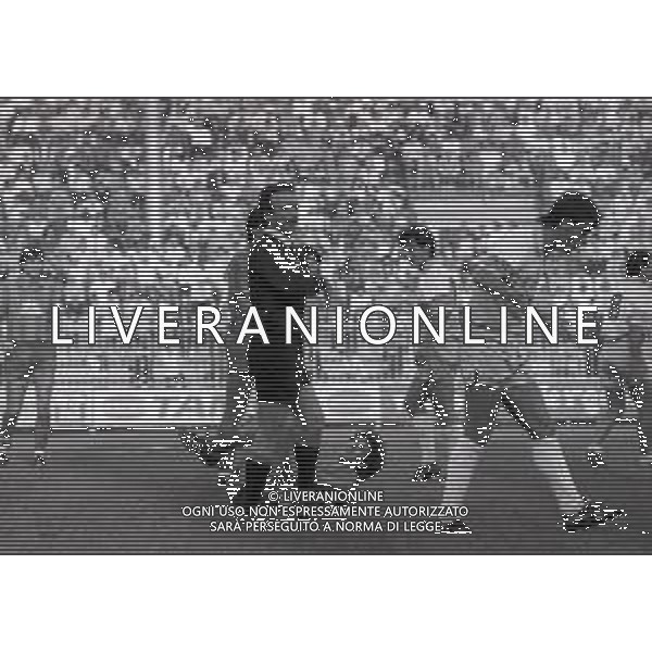 12-10-1986 CREMONA CAMPIONATO DI CALCIO SERIE B CREMONESE LAZIO 0-0 NELLA FOTO ARBITRO MAURIZIO MATTEI AG ALDO LIVERANI SAS