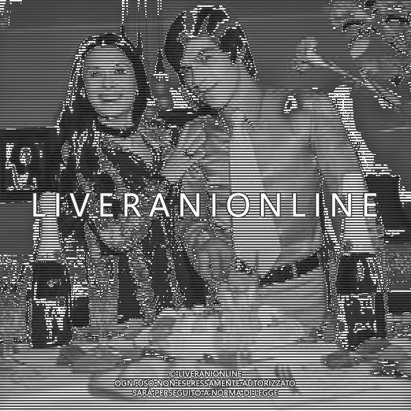 ROSANNA FRATELLO CANTANTE E ATTRICE ITALIANA CON IL MARITO PINO CAPPELLANO E LA SUA FAMIGLIA NEL 1971 - RETROSPETTIVA ©Archivio Giovanni Liverani / AG. ALDO LIVERANI SAS