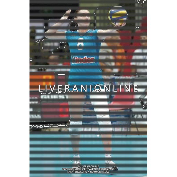 LIVORNO,25 AGOSTO 2005 VOLLEY FEMMINILE QUADRANGOLARE INTERNAZIONALE \'CITTA\' DI LIVORNO\' PARTITA ITALIA-TURCHIA NELLA FOTO:BARAZZA JENNY FOTO BIZZI-A.LIVERANI