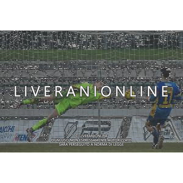 Fabio Fagiolini/LM - Carrarese vs Juventus U23 - Campionato di Calcio Serie C - Lega Pro 2020/2021 09 gennaio 2021 - Stadio Comunale &#34;dei Marmi&#34;, Carrara, Italia Nella foto: Stefano Mazzini (Carrarese) @LM/Fabio Fagiolini AG ALDO LIVERANI SAS