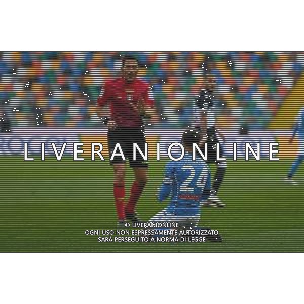 Ettore Griffoni/LM - Udinese Calcio vs SSC Napoli - Italian football Serie A match 2020/2021 10 January 2021 - Friuli Dacia Arena stadium, udine, Italy Photo showing: Lorenzo Insigne (Napoli) protests with the referee of the matche Fabrizio Pasqua @LM/Ettore Griffoni AG ALDO LIVERANI SAS