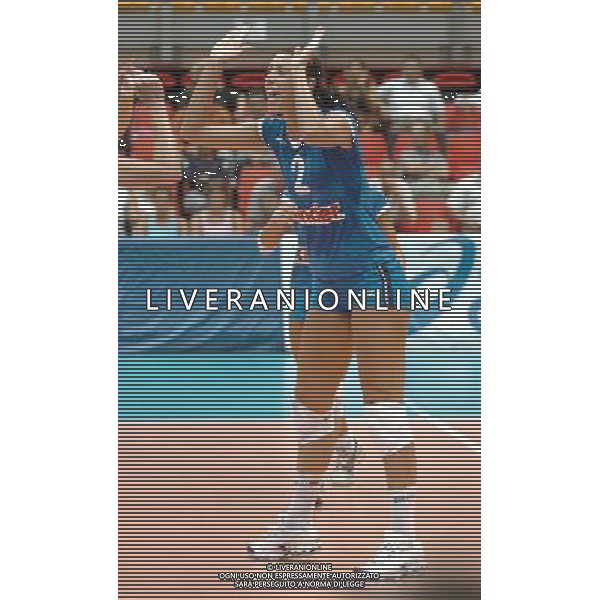 LIVORNO,25 AGOSTO 2005 VOLLEY FEMMINILE QUADRANGOLARE INTERNAZIONALE \'CITTA\' DI LIVORNO\' PARTITA ITALIA-TURCHIA NELLA FOTO:RINIERI SIMONA FOTO BIZZI-A.LIVERANI
