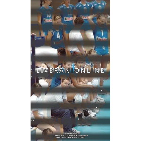 LIVORNO,25 AGOSTO 2005 VOLLEY FEMMINILE QUADRANGOLARE INTERNAZIONALE \'CITTA\' DI LIVORNO\' PARTITA ITALIA-TURCHIA NELLA FOTO:TEAM COMPLETO FOTO BIZZI-A.LIVERANI