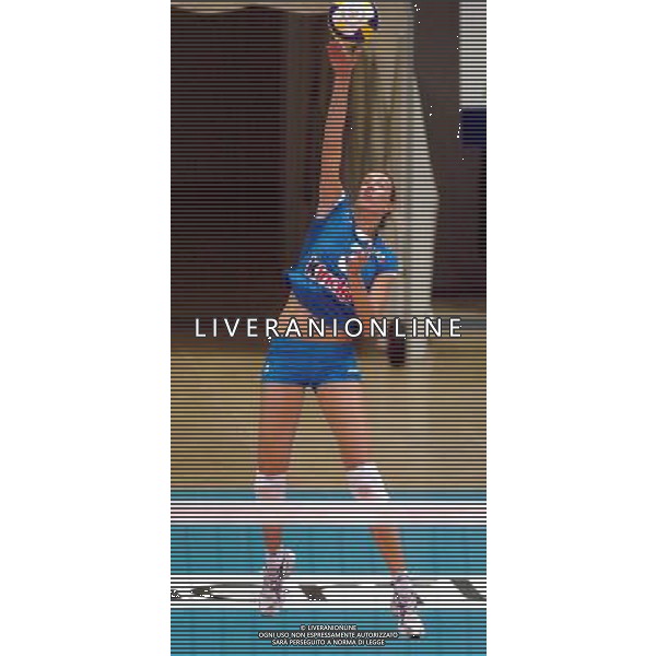 LIVORNO,25 AGOSTO 2005 VOLLEY FEMMINILE QUADRANGOLARE INTERNAZIONALE \'CITTA\' DI LIVORNO\' PARTITA ITALIA-TURCHIA NELLA FOTO:TOGUT ELISA FOTO BIZZI-A.LIVERANI