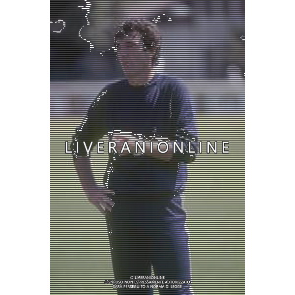 ZOFF DINO ALLENATORE DELLA JUVENTUS CALCIO 1988-1989 - RETROSPETTIVA NELLA FOTO DURANTE L\'ALLENAMENTO ©Archivio Giovanni Liverani/AGENZIA ALDO LIVERANI SAS