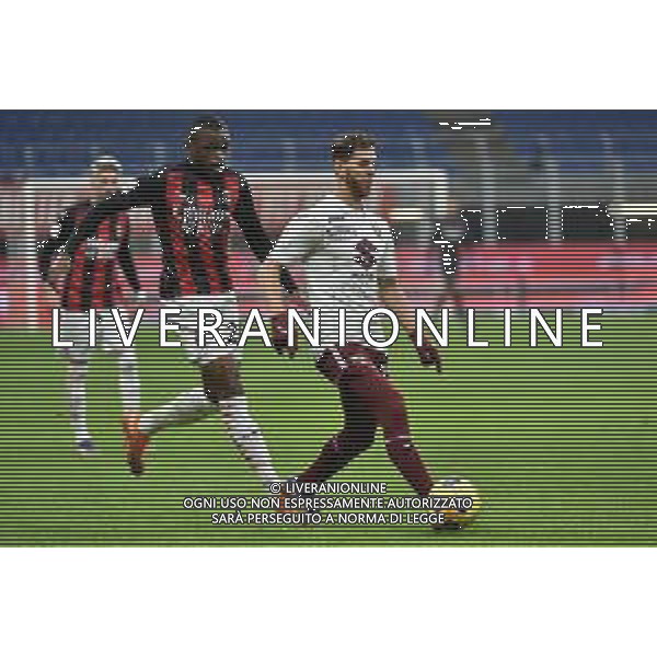 Pierre Kalulu (Milan) e Cristian Ansaldi (Torino) Milan vs Torino Coppa Italia - ottavi di finale Milano 12-01-2021 Stadio Giuseppe Meazza - San Siro foto Roberto Garavaglia/ag. Aldo Liverani sas /AGENZIA ALDO LIVERANI SAS