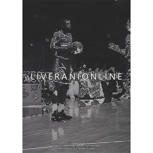 1996-1997 MILANO FIBA EUROLEAGUE STEFANEL MILANO-CSKA MOSCA NELLA FOTO Anthony Bowie AG ALDO LIVERANI SAS