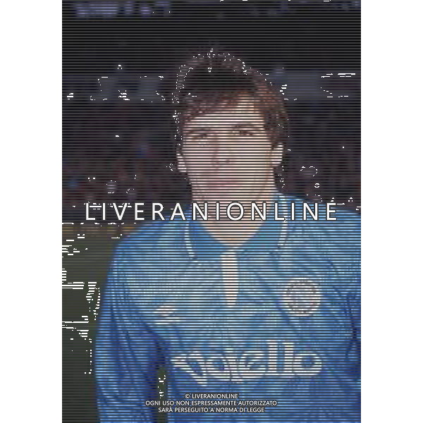 GIANFRANCO ZOLA CALCIATORE CON LA MAGLIA DEL NAPOLI NEL 1991-1992 - RETROSPETTIVA ©Archivio DFP/AGENZIA ALDO LIVERANI SAS
