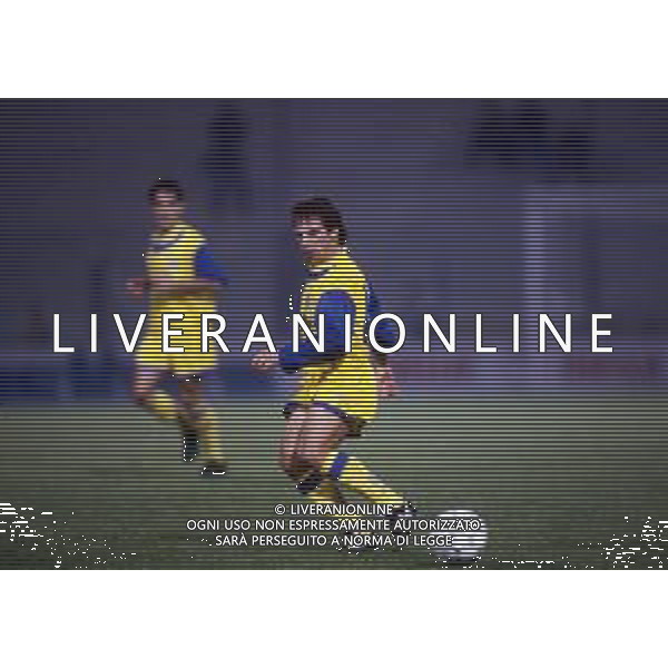 GIANFRANCO ZOLA CALCIATORE CON LA MAGLIA DEL PARMA - RETROSPETTIVA ANNI \'90 NELLA FOTO NEL 1993 ©Archivio DFP/AGENZIA ALDO LIVERANI SAS