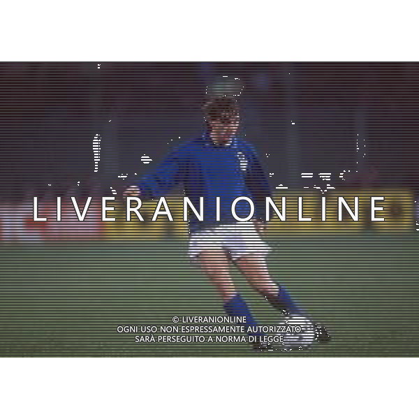 RETROSPETTIVA GIUSEPPE SIGNORI CALCIATORE CON LA MAGLIA DELLA NAZIONALE ITALIANA NEL 1992-1993 ©Archivio DFP/AG ALDO LIVERANI SAS