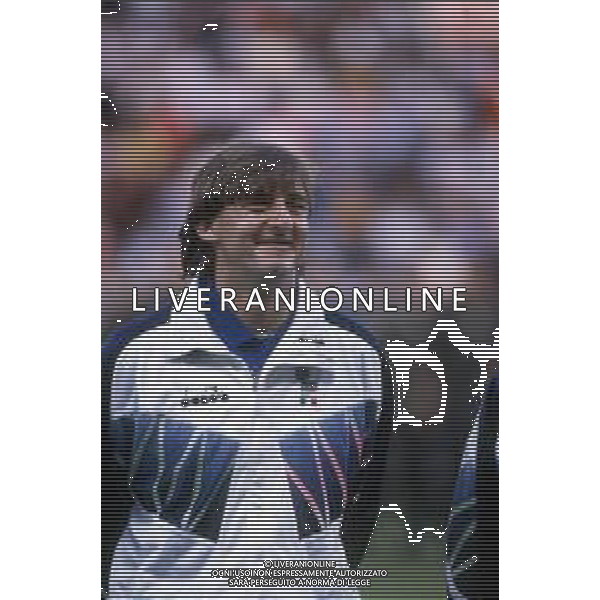 RETROSPETTIVA GIUSEPPE SIGNORI CALCIATORE CON LA MAGLIA DELLA NAZIONALE ITALIANA NEL 1993-1994 ©Archivio DFP/AG ALDO LIVERANI SAS