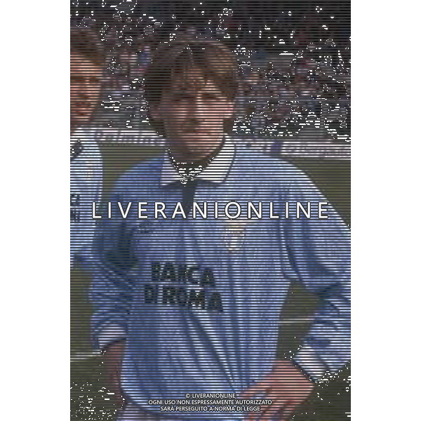 GIUSEPPE SIGNORI CALCIATORE CON LA MAGLIA DELLA LAZIO - RETROSPETTIVA ©Archivio DFP/AG ALDO LIVERANI SAS