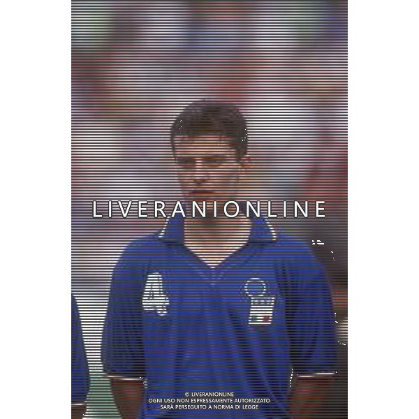 LUIGI SARTOR CALCIATORE CON LA MAGLIA DELLA NAZIONALE ITALIANA UNDER17 NEL 1992 - RETROSPETTIVA ©Archivio DFP/AG ALDO LIVERANI SAS