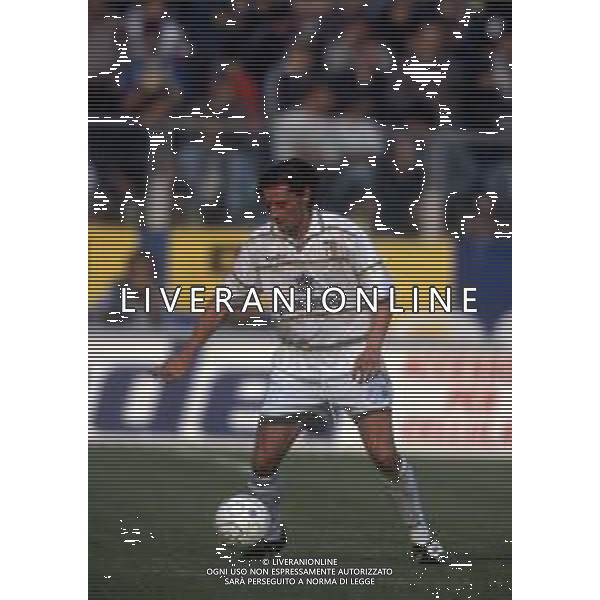 LUIGI SARTOR CALCIATORE CON LA MAGLIA DEL PARMA - RETROSPETTIVA ©Archivio DFP/AG ALDO LIVERANI SAS