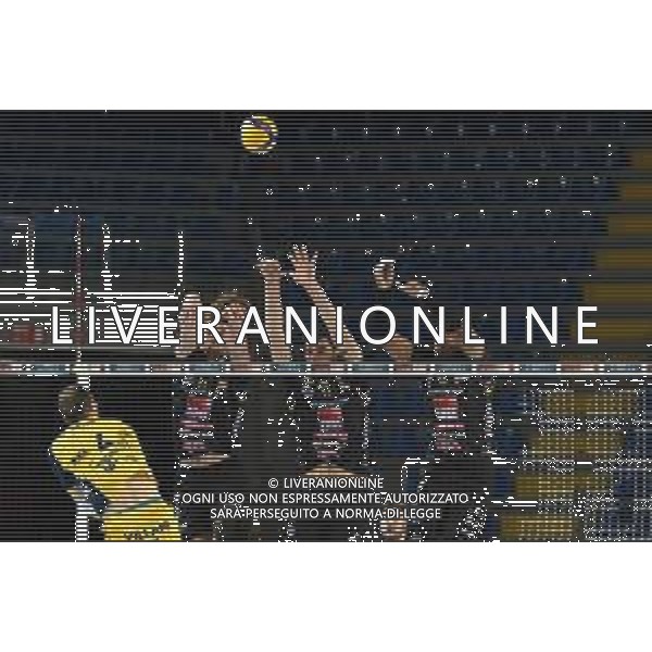 Roberto Bartomeoli/LM - Cucine Lube Civitanova vs Leo Shoes Modena - Volleyball Italian Serie A Men Superleague Championship 2020/2021 16 January 2021 - Palasport Eurosuole Forum, civitanova marche, Italy Photo showing: Attack of Nemanja Petric (Leo Shoes Modena) @LM/Roberto Bartomeoli AG ALDO LIVERANI SAS