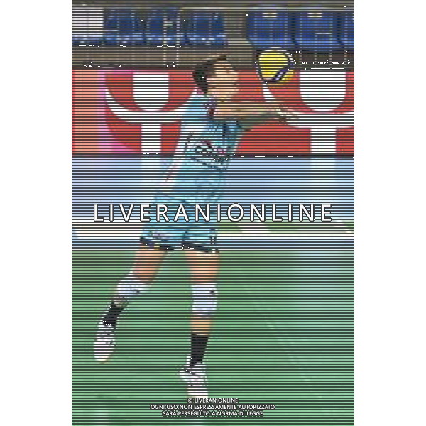 Roberto Bartomeoli/LM - Cucine Lube Civitanova vs Leo Shoes Modena - Volleyball Italian Serie A Men Superleague Championship 2020/2021 16 January 2021 - Palasport Eurosuole Forum, civitanova marche, Italy Photo showing: Bagher of Jenia Grebennikov (Leo Shoes Modena) @LM/Roberto Bartomeoli AG ALDO LIVERANI SAS