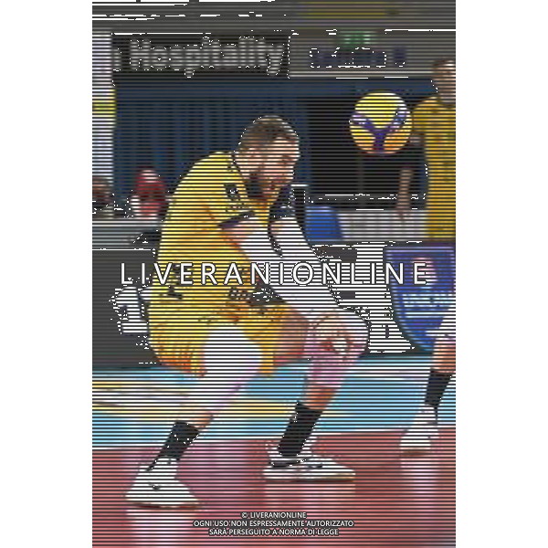 Roberto Bartomeoli/LM - Cucine Lube Civitanova vs Leo Shoes Modena - Volleyball Italian Serie A Men Superleague Championship 2020/2021 16 January 2021 - Palasport Eurosuole Forum, civitanova marche, Italy Photo showing: Receiver of Nemanja Petric (Leo Shoes Modena) @LM/Roberto Bartomeoli AG ALDO LIVERANI SAS