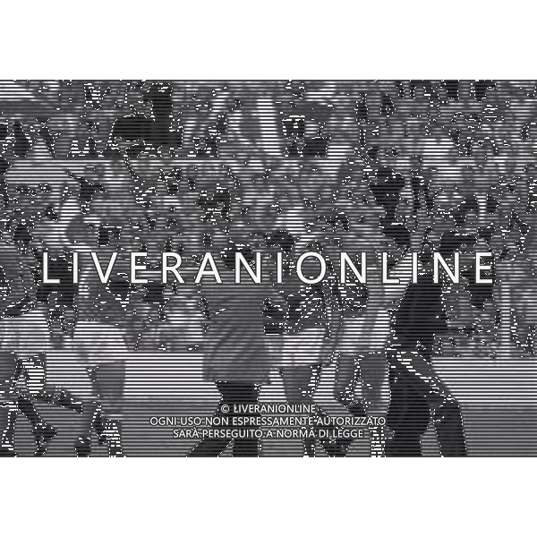 20-10-1973 ROMA QUALIFICAZIONI AI MONDIALI DI CALCIO ITALIA SVIZZERA 2-0 NELA FOTO ABBRACCI DOPO GOAL AG ALDO LIVERANI SAS