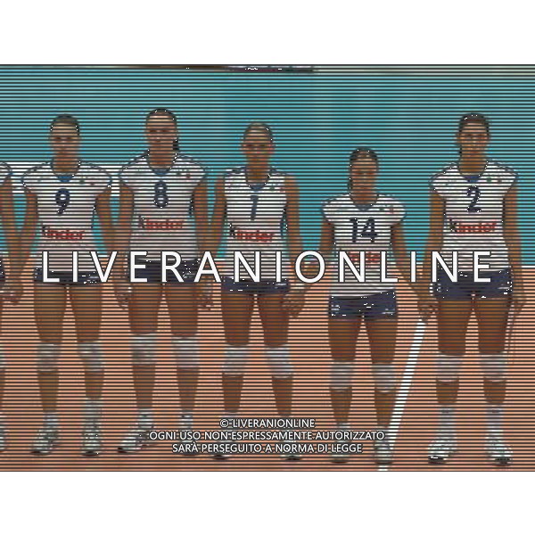 LIVORNO,26 AGOSTO 2005 VOLLEY FEMMINILE QUADRANGOLARE INTERNAZIONALE \'CITTA\' DI LIVORNO\' PARTITA ITALIA-CROAZIA NELLA FOTO: CENTONI BARAZZA GIOLI LO BIANCO RINIERI FOTO BIZZI-A.LIVERANI