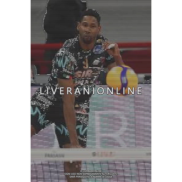 Loris Cerquiglini/LM - Sir Safety Conad Perugia vs Allianz Milano - Volleyball Italian Serie A Men Superleague Championship 2020/2021 17 January 2021 - PalaEvangelisti, perugia, Italy Photo showing: wilfredo leon venero (n.9 hitter spiker sir safety conad perugia) serve @LM/Loris Cerquiglini AG ALDO LIVERANI SAS