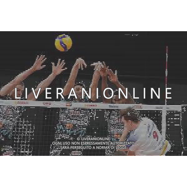 Loris Cerquiglini/LM - Sir Safety Conad Perugia vs Allianz Milano - Volleyball Italian Serie A Men Superleague Championship 2020/2021 17 January 2021 - PalaEvangelisti, perugia, Italy Photo showing: jean patry (n.09 opposite spicker power volley milano) spike wilfredo leon venero (n.9 hitter spiker sir safety conad perugia) block @LM/Loris Cerquiglini AG ALDO LIVERANI SAS