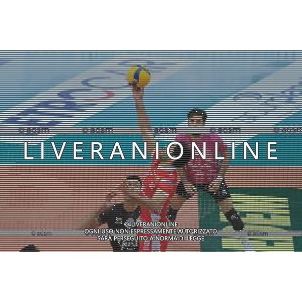 Roberto Tommasini/LM - NBV Verona vs Consar Ravenna - Volleyball Italian Serie A Men Superleague Championship 2020/2021 17 January 2021 - AGSM Forum, Verona, Italy Photo showing: Set of Rafael Redwitz - Consar Ravenna @LM/Roberto Tommasini AG ALDO LIVERANI SAS
