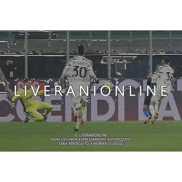 Nicolo\' Barella (Inter) segna il gol del 2 a 0 Inter vs Juventus Campionato Serie A TIM - 18a giornata Milano 17-01-2021 Stadio Giuseppe Meazza - San Siro foto Roberto Garavaglia/ag. Aldo Liverani sas /AGENZIA ALDO LIVERANI SAS