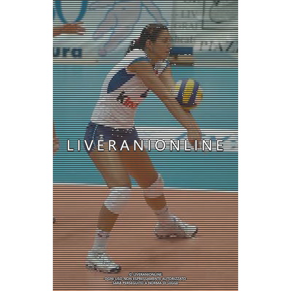 LIVORNO,26 AGOSTO 2005 VOLLEY FEMMINILE QUADRANGOLARE INTERNAZIONALE \'CITTA\' DI LIVORNO\' PARTITA ITALIA-CROAZIA NELLA FOTO: RINIERI SIMONA FOTO BIZZI-A.LIVERANI