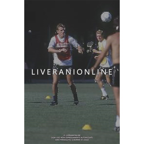 RETROSPETTIVA FRANCK SAUZEE CALCIATORE FRANCESE CON LA MAGLIA DELL\'ATALANTA NEL 1993-1994. NELLA FOTO DURANTE L\'ALLENAMENTO ©Archivio DFP/AGENZIA ALDO LIVERANI SAS